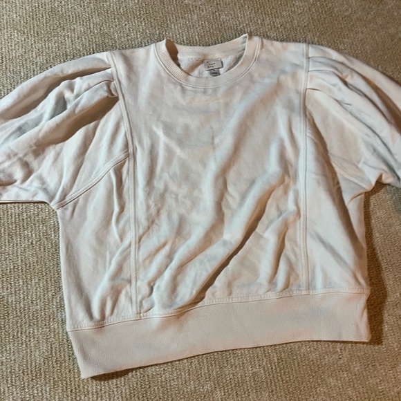 a new day crewnecks by Target - Picture 2 of 3